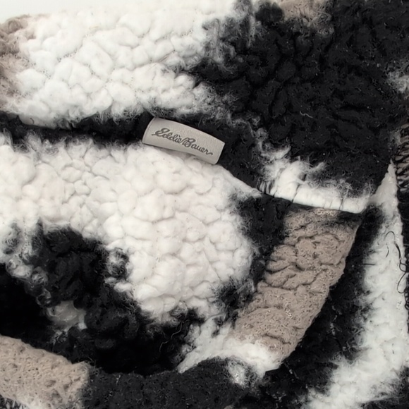 Eddie Bauer sweater size large great condition ! - Picture 14 of 16